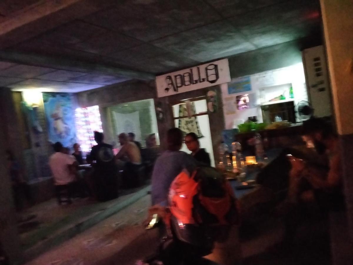Apollo Hostel 러비나 외부 사진